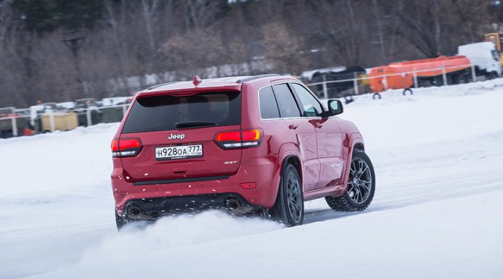 Jeep будет продавать две «заряженные» версии Grand Cherokee